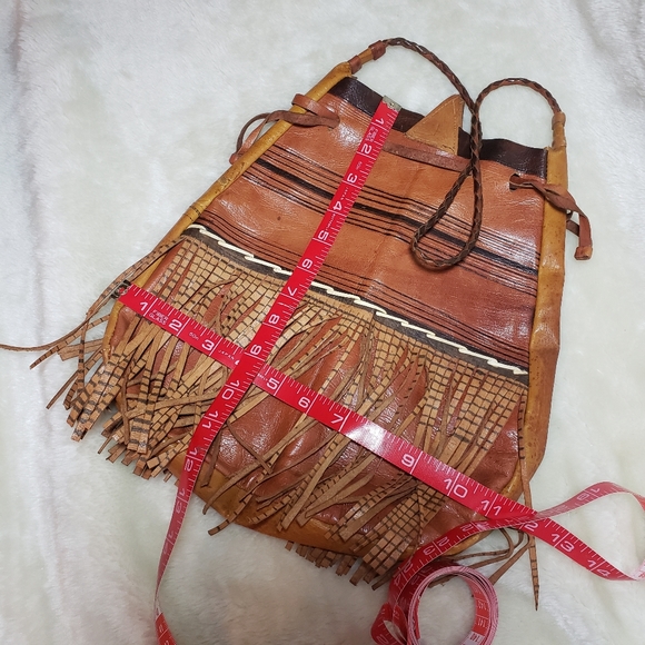 Vintage Ghana Shoulder Handbag, Fringe, bucket style - Picture 4 of 7